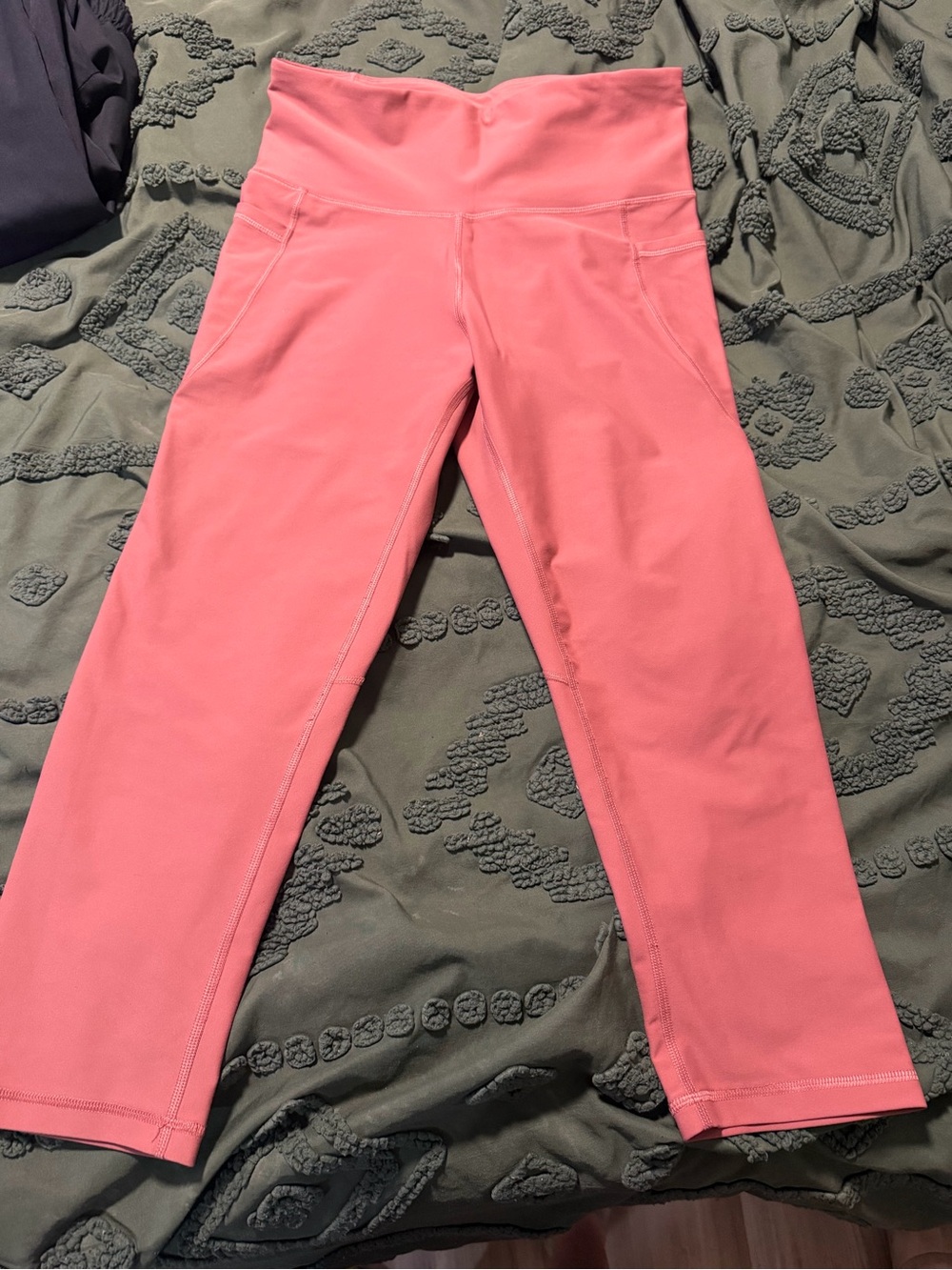 Old Navy Coral Capri Leggings with Wide Waistband
